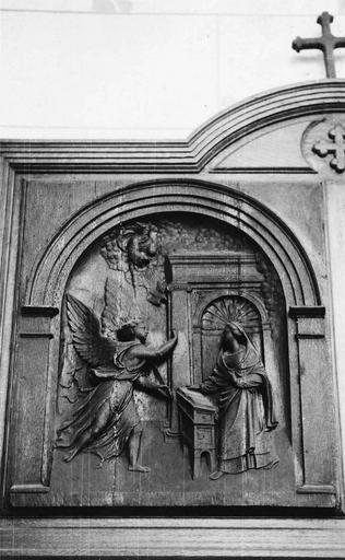 bas-relief : L'Annonciation, bois sculpté, 17e siècle