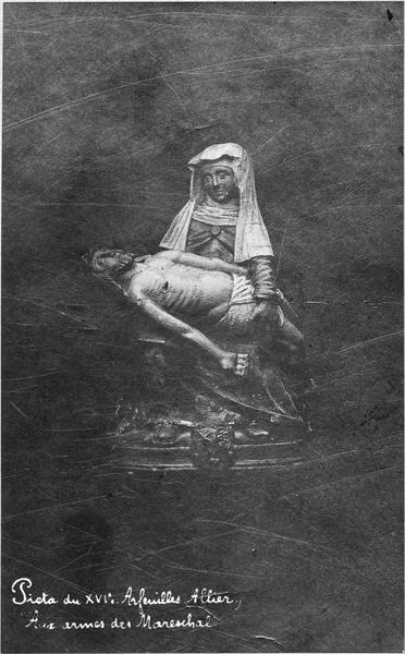 groupe sculpté : Vierge de Pitié, vue générale - © Ministère de la Culture (France), Médiathèque du patrimoine et de la photographie (objets mobiliers), tous droits réservés