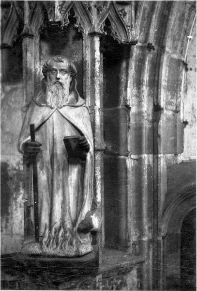 statue : saint Antoine Ermite, vue générale - © Ministère de la Culture (France), Médiathèque du patrimoine et de la photographie (objets mobiliers), tous droits réservés