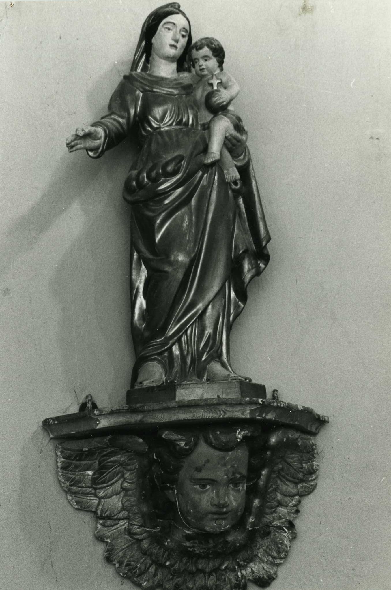 statue : Vierge à l’enfant, vue générale - © Ministère de la Culture (France), Médiathèque du patrimoine et de la photographie, diffusion RMN-GP