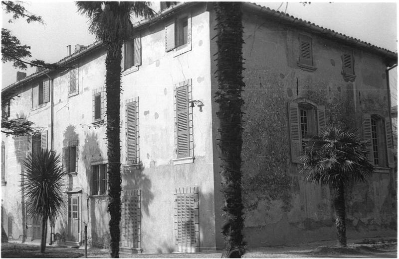 Angle de façades sur rue