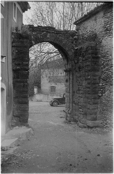 Ancienne porte de ville