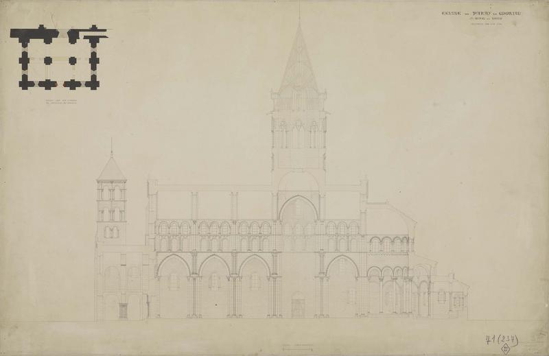 Coupe longitudinale. Plan de la salle au dessus du porche