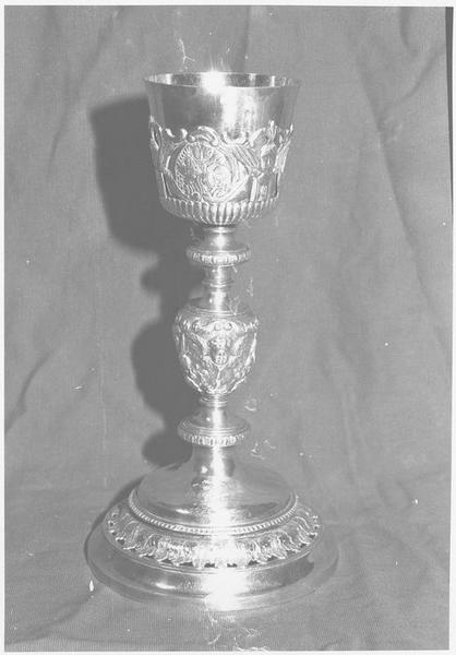 calice - © Ministère de la Culture (France), Médiathèque du patrimoine et de la photographie (objets mobiliers), tous droits réservés