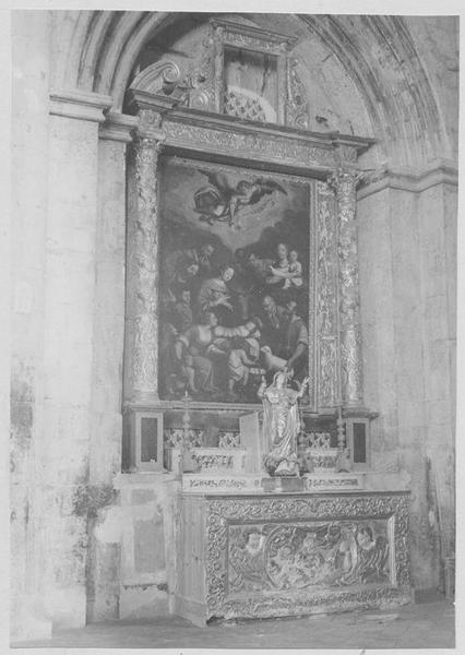 autel, retable, 2 tableaux, bas-relief : avant restauration - © Ministère de la Culture (France), Médiathèque du patrimoine et de la photographie (objets mobiliers), tous droits réservés