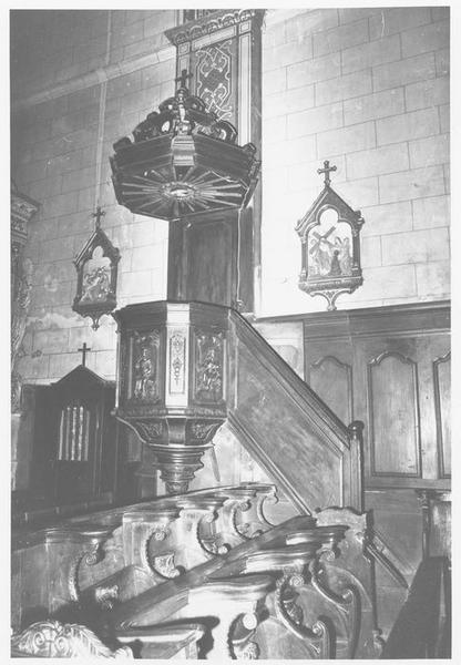 chaire à prêcher (abat-voix)