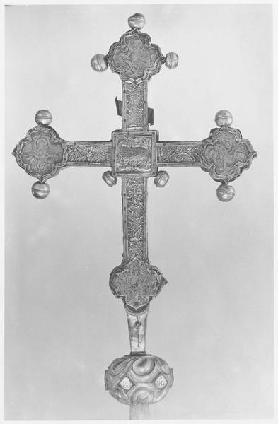 croix de procession : revers - © Ministère de la Culture (France), Médiathèque du patrimoine et de la photographie (objets mobiliers), tous droits réservés