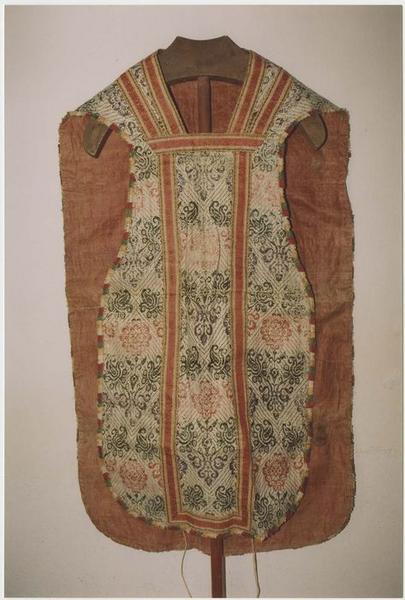 chasuble, avers