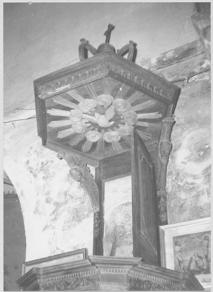 chaire à prêcher, abat-voix - © Ministère de la Culture (France), Médiathèque du patrimoine et de la photographie (objets mobiliers), tous droits réservés