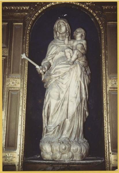 statue : Vierge à l'Enfant - © Ministère de la Culture (France), Médiathèque du patrimoine et de la photographie (objets mobiliers), tous droits réservés
