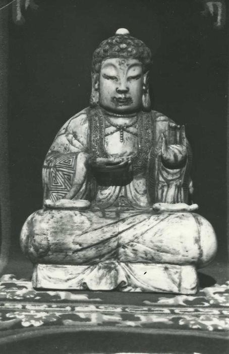 statue : Bouddha (Chine), vue générale - © Ministère de la Culture (France), Médiathèque du patrimoine et de la photographie, diffusion RMN-GP