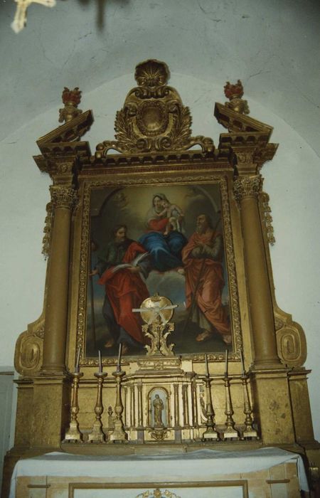 retable et son tableau : Saint Jacques et saint Philippe aux pieds de la Vierge à l'Enfant, vue générale