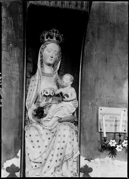 Statue : Vierge à l'Enfant