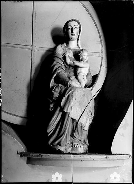 Statue : Vierge à l'Enfant