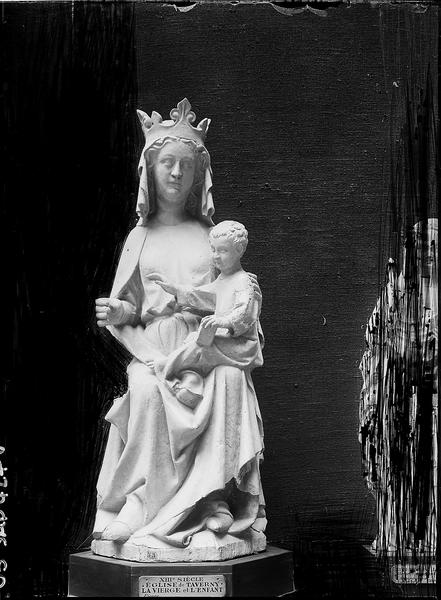 Statue : Vierge à l'Enfant assise (reproduction) - © Ministère de la Culture (France), Médiathèque du patrimoine et de la photographie, diffusion RMN-GP