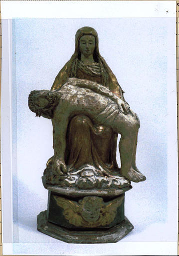 statuette : Pieta, vue de face - © Ministère de la Culture (France), Médiathèque du patrimoine et de la photographie (objets mobiliers), tous droits réservés