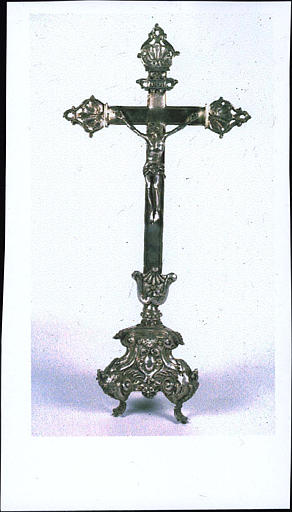 croix d'autel - © Ministère de la Culture (France), Médiathèque du patrimoine et de la photographie (objets mobiliers), tous droits réservés