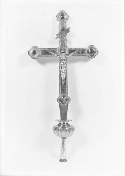 croix de procession, vue générale