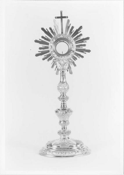 ostensoir, vue générale - © Ministère de la Culture (France), Médiathèque du patrimoine et de la photographie (objets mobiliers), tous droits réservés
