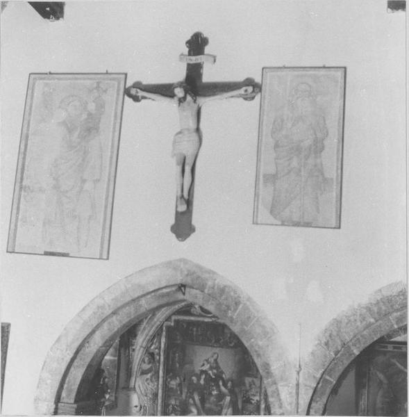 statue : Christ en croix, vue générale - © Ministère de la Culture (France), Médiathèque du patrimoine et de la photographie (objets mobiliers), tous droits réservés