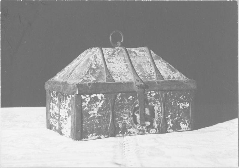 coffret  des seigneurs de Névache, vue générale - © Ministère de la Culture (France), Médiathèque du patrimoine et de la photographie (objets mobiliers), tous droits réservés