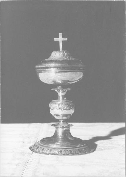 ciboire, vue générale - © Ministère de la Culture (France), Médiathèque du patrimoine et de la photographie (objets mobiliers), tous droits réservés