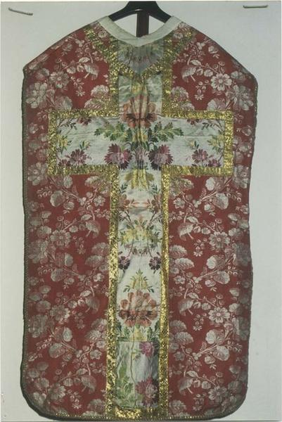 chasuble, vue générale