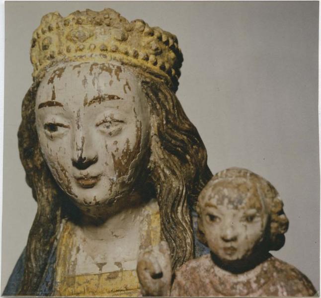 statuette : Vierge à l'Enfant, détail - © Ministère de la Culture (France), Médiathèque du patrimoine et de la photographie (objets mobiliers), tous droits réservés
