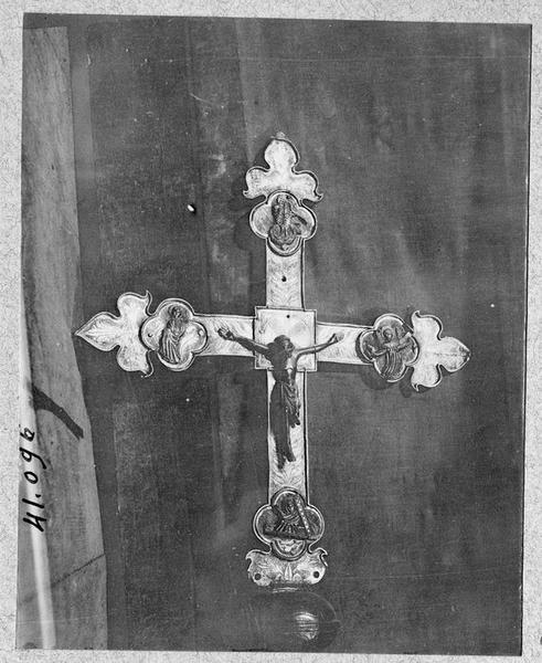 croix de procession, vue générale