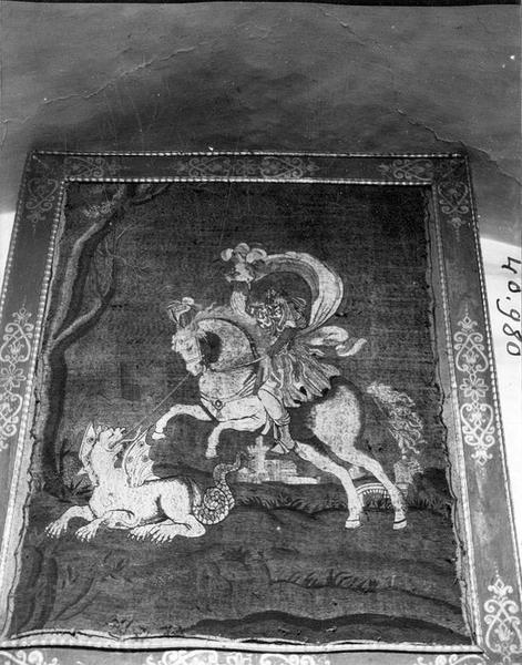 Pièce de tissu : saint Georges à cheval, vue générale