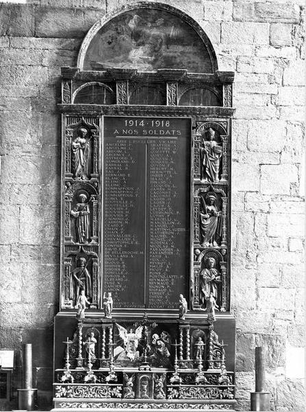 retable de la chapelle des âmes du purgatoire, intégré au monument commémoratif des morts de la guerre de 1914-1918, vue générale