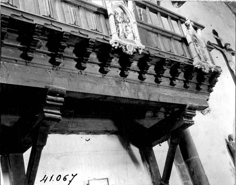 tribune, vue partielle - © Ministère de la Culture (France), Médiathèque du patrimoine et de la photographie (objets mobiliers), tous droits réservés