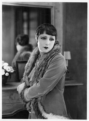 Portrait de Maria Dalbaicin dans 'La grande amie' de Max de Rieux