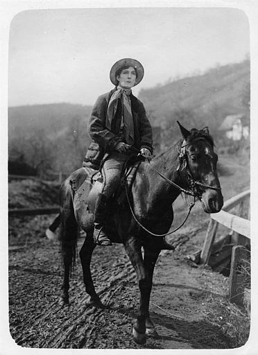 Léon Bary à cheval