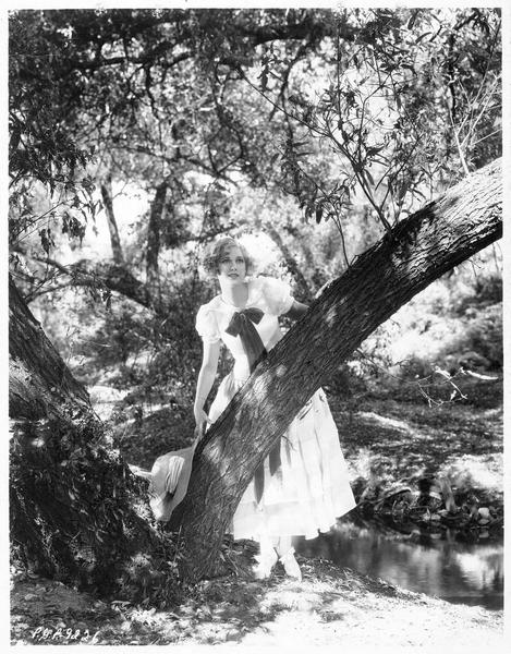 Portrait de Esther Ralston