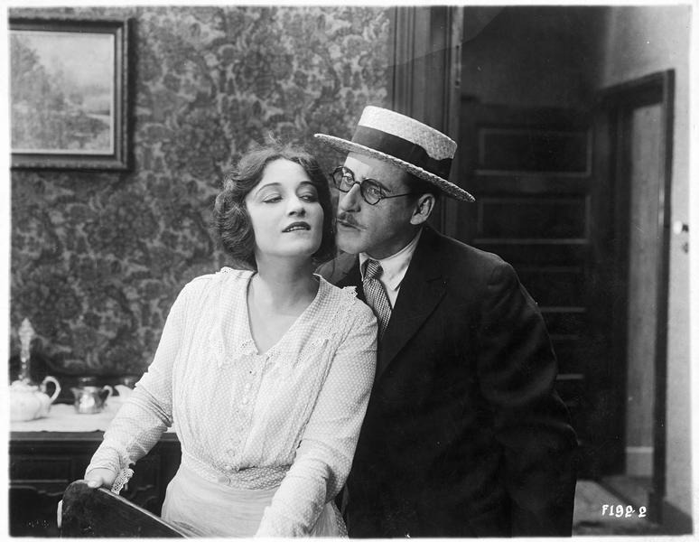 Emma Brooks (P. Frederick) et Jimsy Smith (W. Standing)