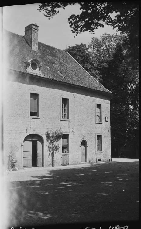 Façade des communs