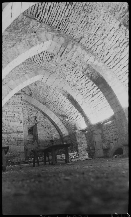 Tour Saint-Louis, salle des gardes : intérieurs, voûtes