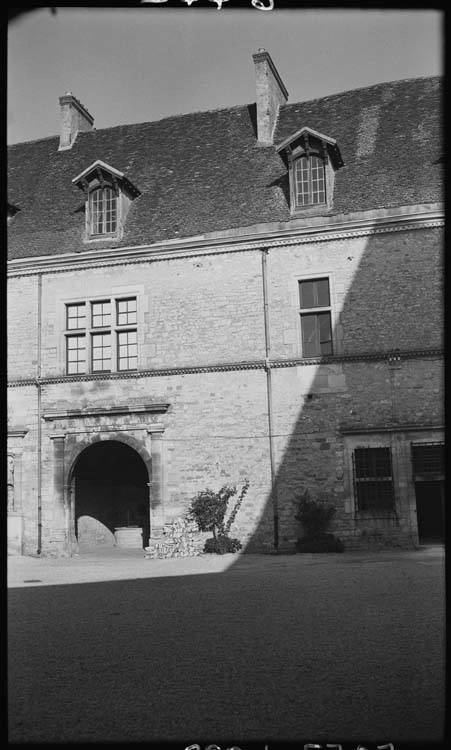 Façade sur cour