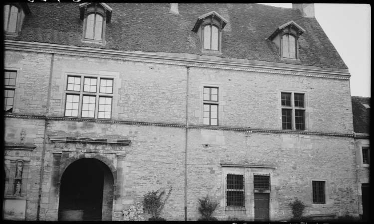 Façade sur cour