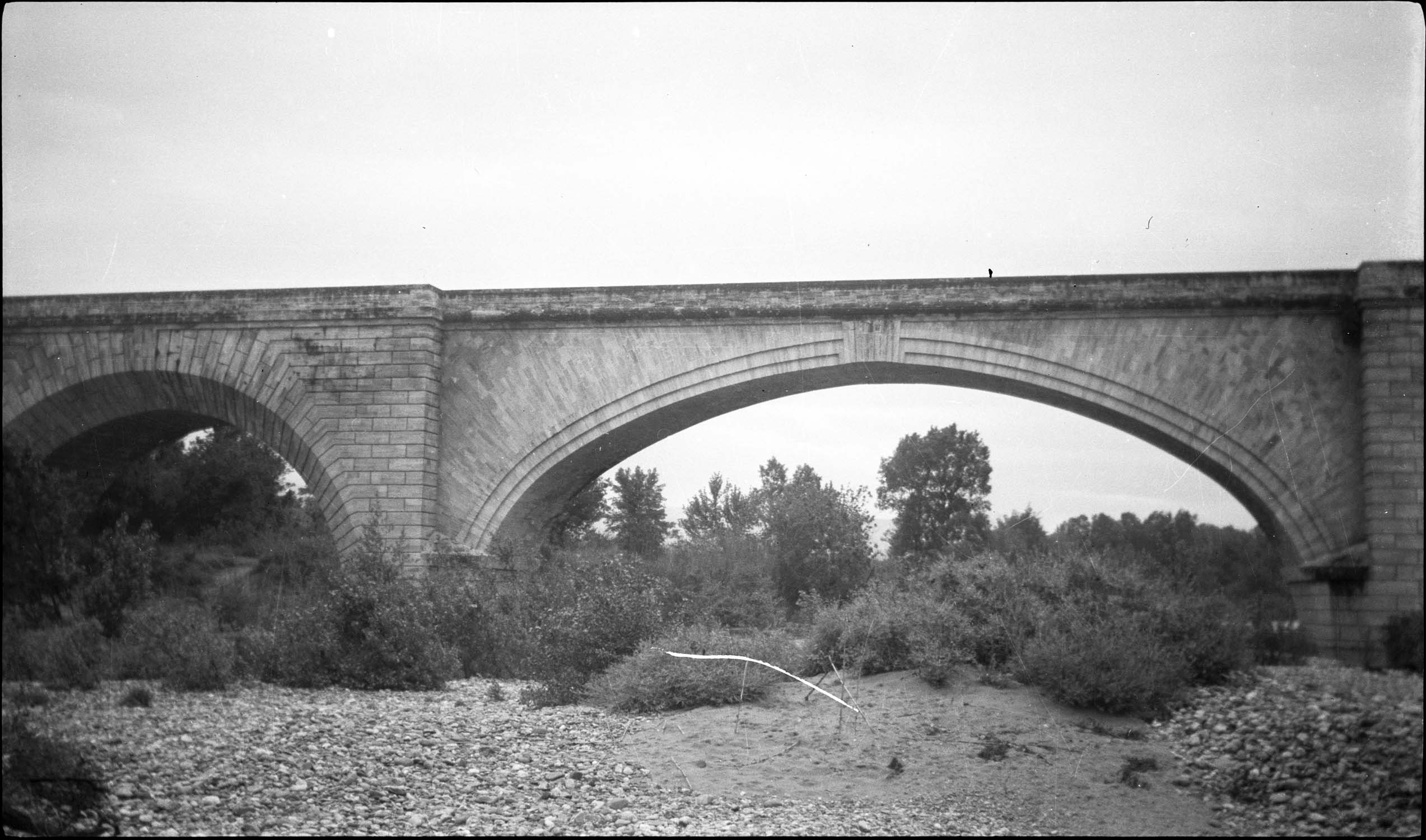 Deux arches du pont