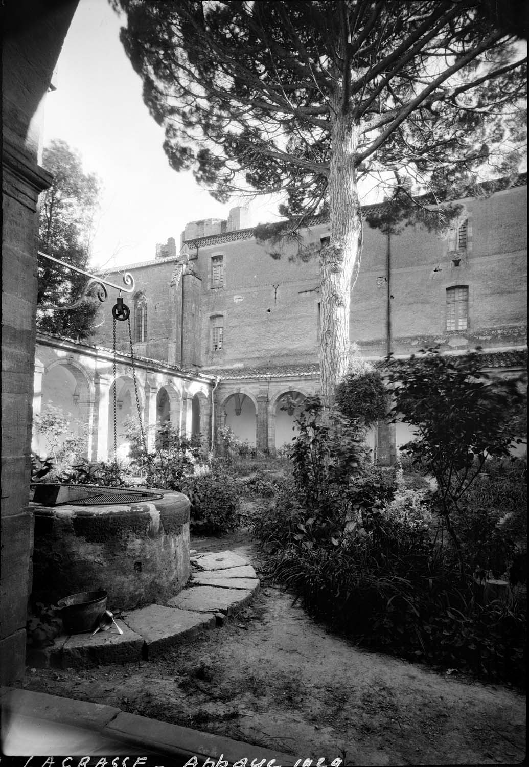 Côté sud du cloître