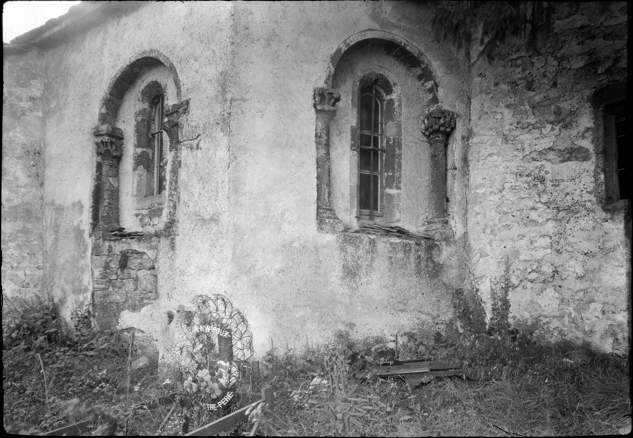 Fenêtre côté cimetière