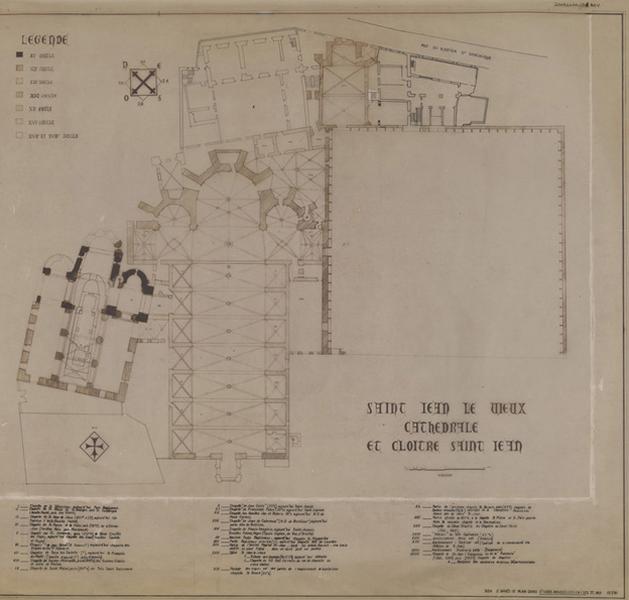 Cathédrale et cloître : plan chronologique.