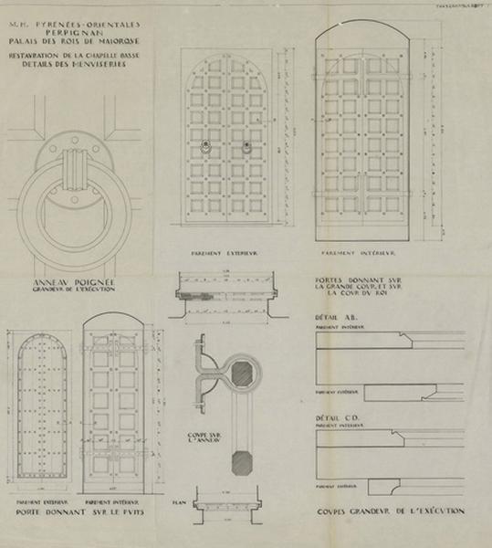 Palais des Rois de Majorque ; chapelle ; restauration ; détails des menuiseries des portes donnant sur la grande cour du Roi et porte donnant sur le puits : plans, coupes et élévations cotés.