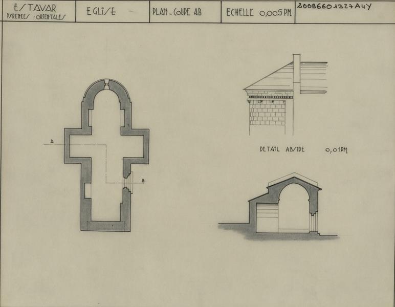 Plan au sol, coupe transversale éch. 1/200 ; détail de l'abside éch. 1/100.