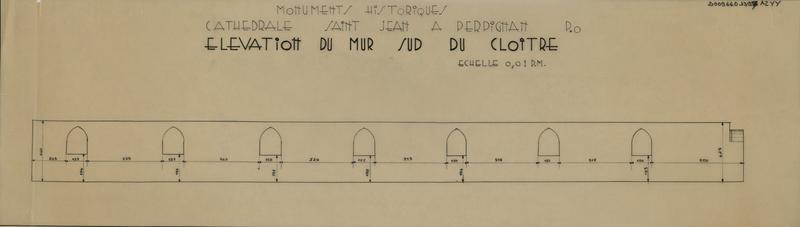 Elévation mur sud du cloître cotée.