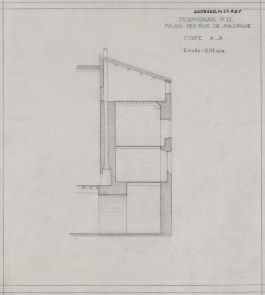 Palais des Rois de Majorque : coupe du pignon à l'angle sud-ouest de la salle de Majorque avant sa démolition.