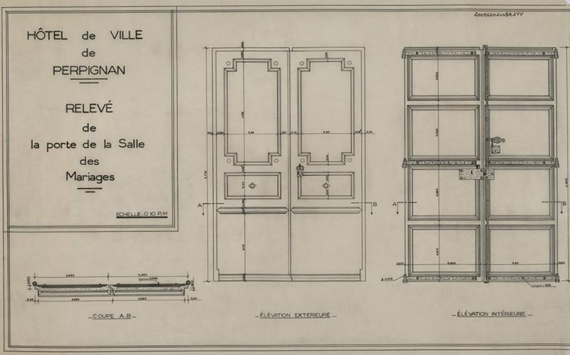 Porte de la salle des Mariage : coupe AB, élévations extérieure et intérieure cotées.