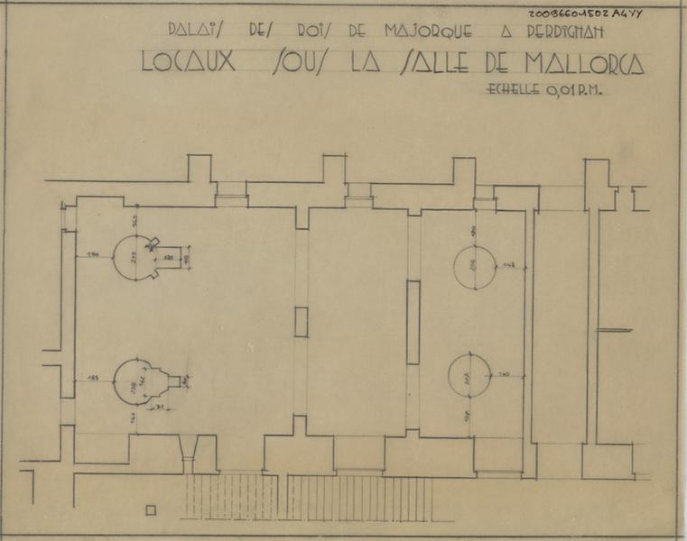 Locaux sous la Salle de Mallorca : plan général.